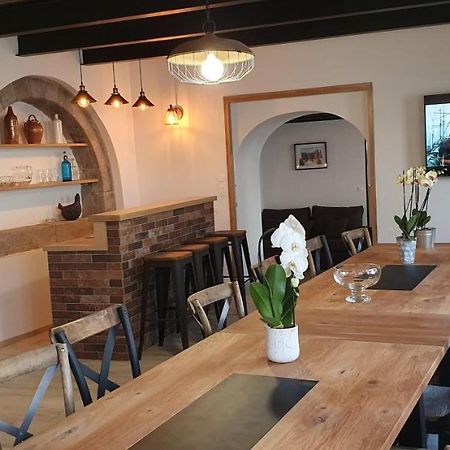 Sur La Route Des Myrtilles Gouézec 外观 照片