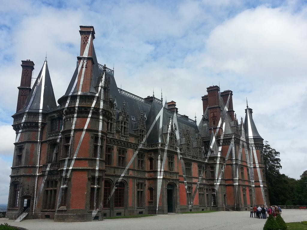 Sur La Route Des Myrtilles Gouézec 客房 照片